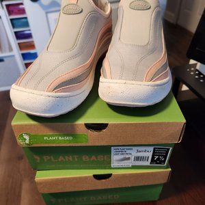 Jambu Hope Plant Based Slip On Sneakers - NIB